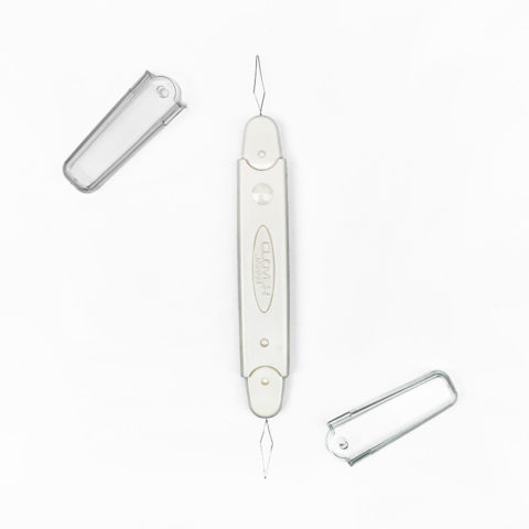 Clover double-sided needle threader with both caps off
