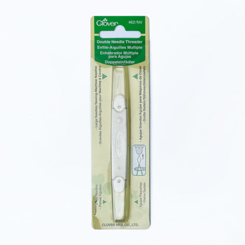 Clover double-sided needle threader in package