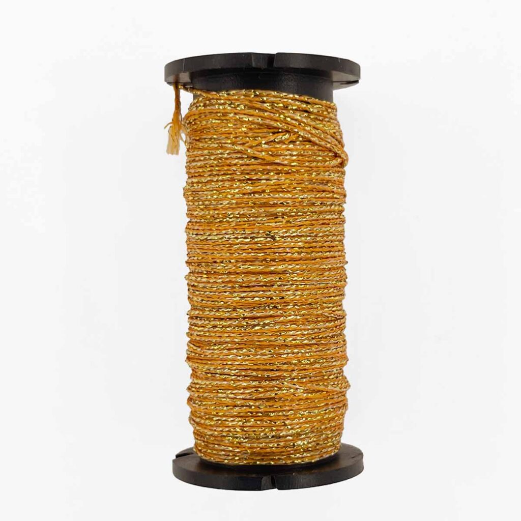 Kreinik 5815 Golden Chardonnay #8 fine metallic braid - Maydel