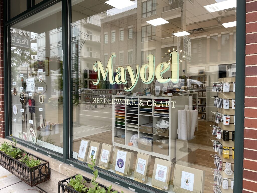 Maydel window sign 3118 Lincoln June 2026
