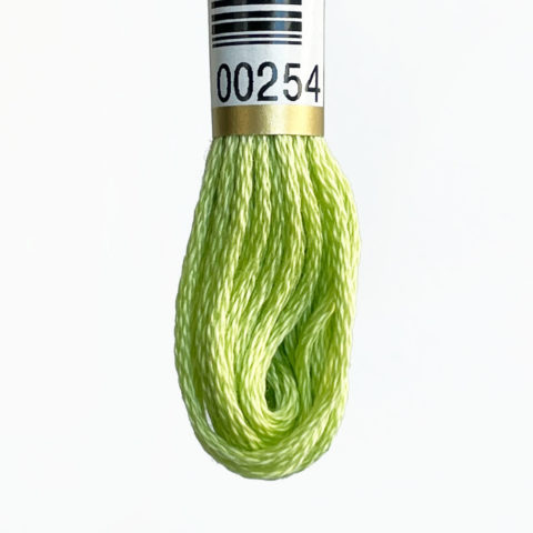 anchor cotton embroidery floss 254 parrot green light