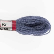 appletons crewel tapestry wool 924 dull china blue