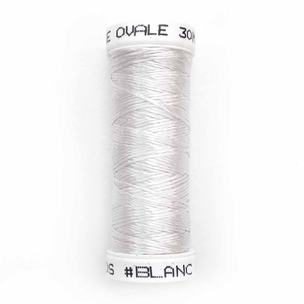 au ver a soie ovale flat silk embroidery thread blanc white 30m