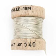 au ver a soie perlee 740 beige twisted silk embroidery thread